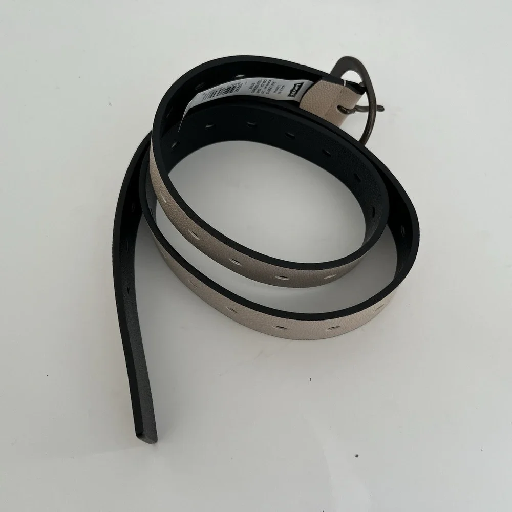 Levi's Belt Large L  Bone/Black NWT 44